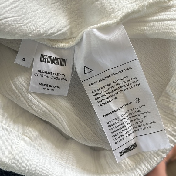 Reformation White Crinkle Blouse Tunic with Cloth Button Details - Picture 9 of 11